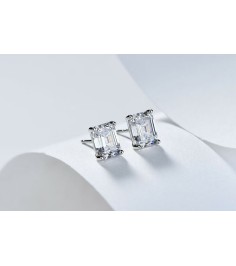 2ct Emerald Cut Diamond Earring 