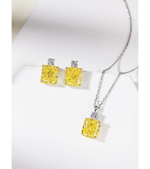 4ct Yellow Diamond Earring