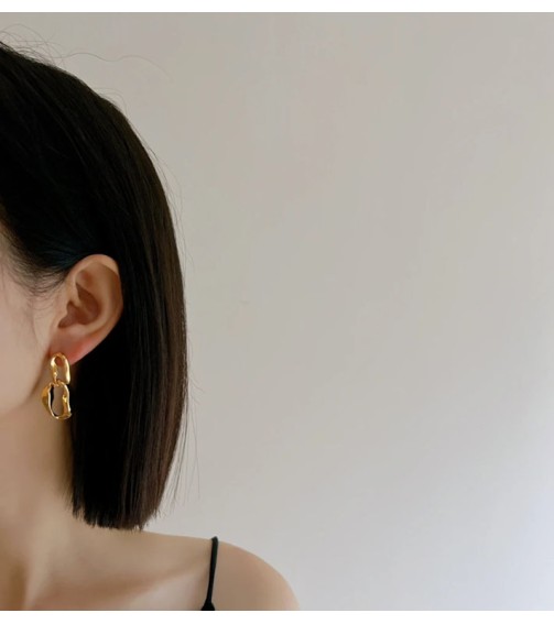 Gold Buckle Shaped Earring