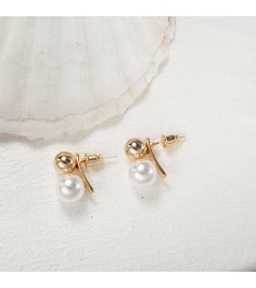 Golden Pearl Earring 