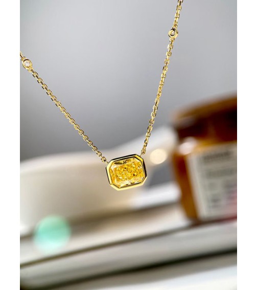 2ct Emerald Cut Yellow Diamond Necklace Yellow Gold