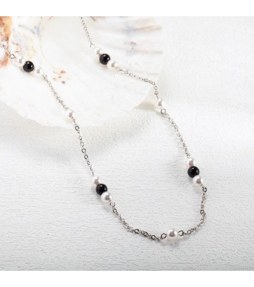 Black and White Beads Sweater Chain