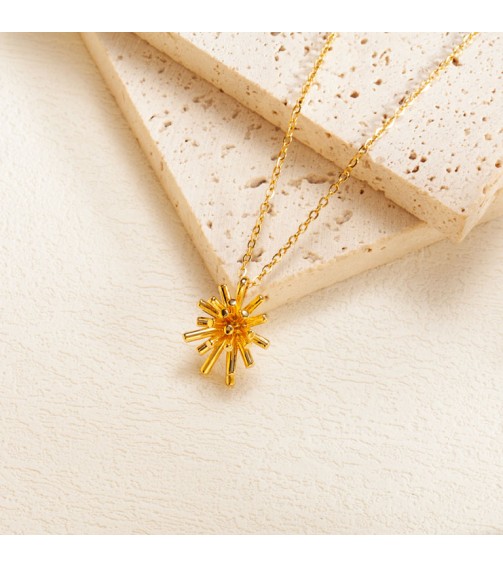 Flower Pendent Necklace