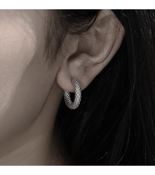 Thread Shape Silver Earring